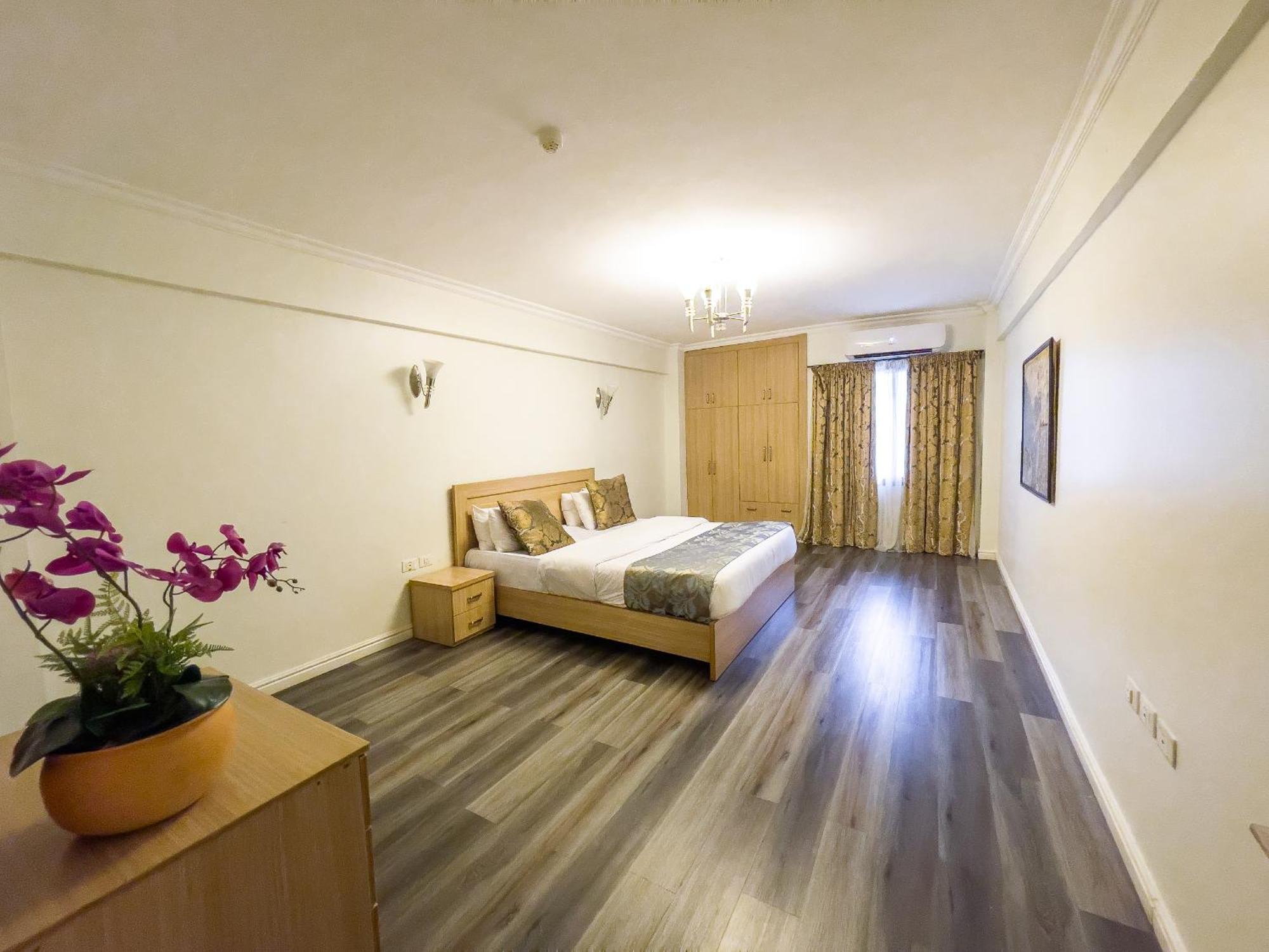 Maroko Bayshore Suites Lagos Bagian luar foto